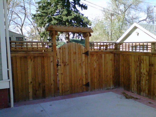 Topper Fence and gate